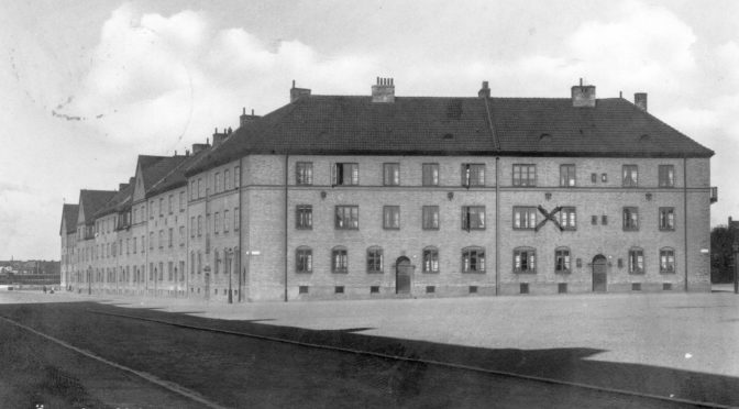 Vykort på Östergård, frankerat 1942
